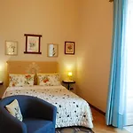 Crociferi 4*
