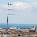 Bed and breakfast Crociferi 4*