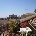 Bed and breakfast Crociferi Catania