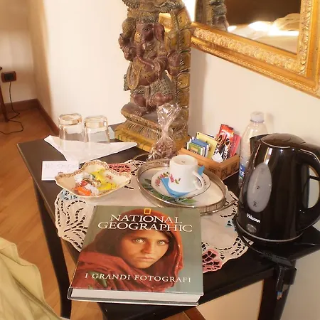 ベッド・アンド・ブレックファスト Crociferi 4*