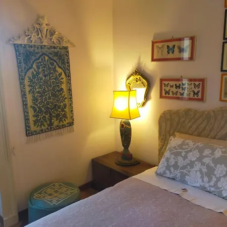 ベッド・アンド・ブレックファスト Crociferi