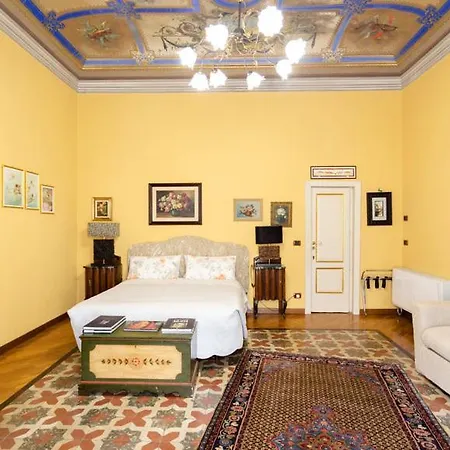 Crociferi Bed & Breakfast