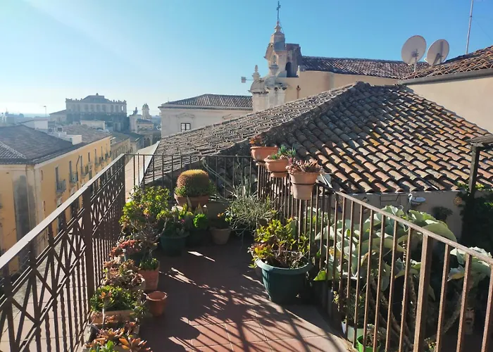 Crociferi Bed and Breakfast 4*