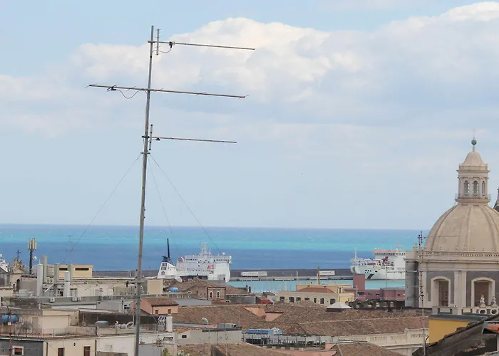 Bed and Breakfast Crociferi 4*