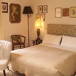 Crociferi 4*