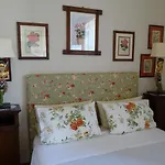 Panzió Crociferi 4*