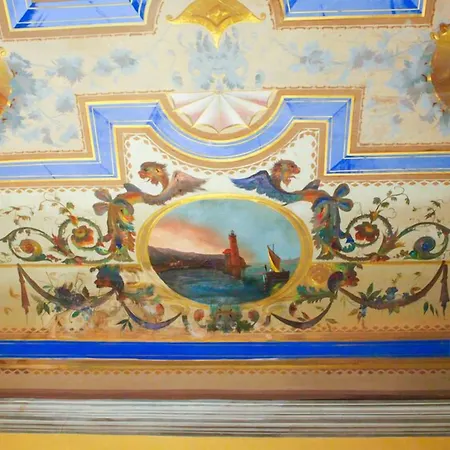 Bed & Breakfast Crociferi 4*