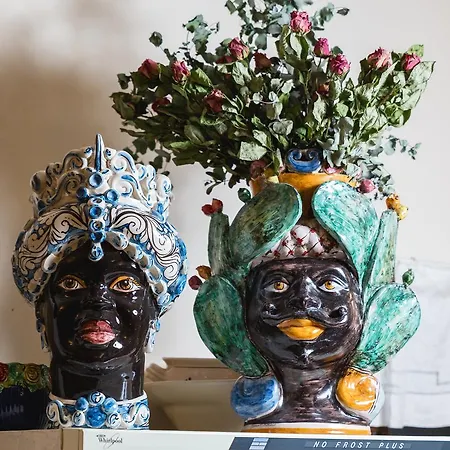 Couette-café Crociferi